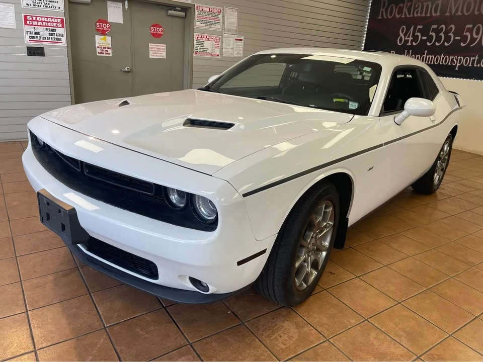 2017 Dodge Challenger 3rd Gen - Image 4 of 20