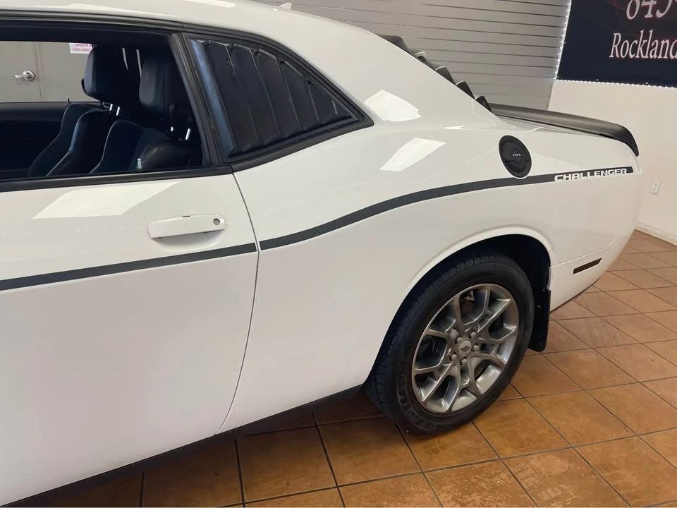 2017 Dodge Challenger 3rd Gen - Image 7 of 20