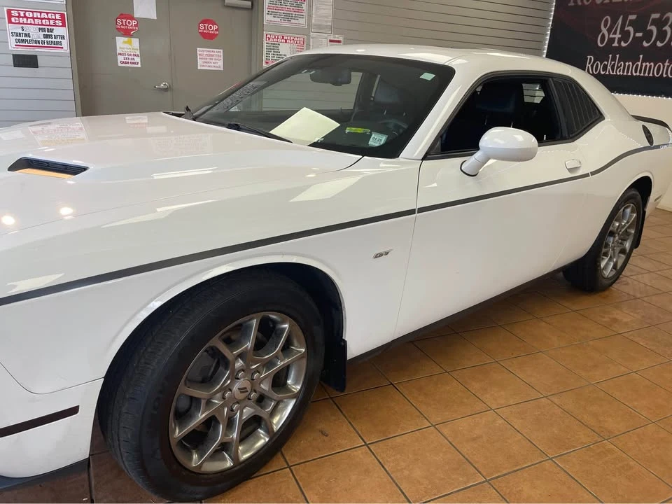 2017 Dodge Challenger 3rd Gen - Image 6 of 20