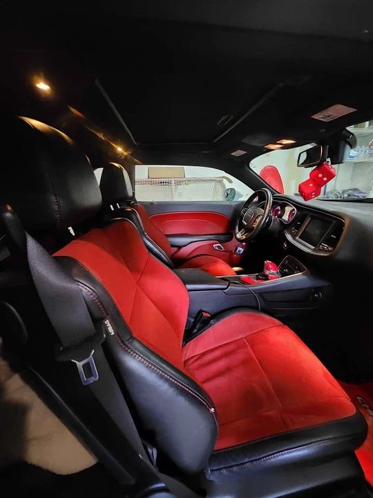 2017 Dodge Challenger 3rd Gen - Image 13 of 19