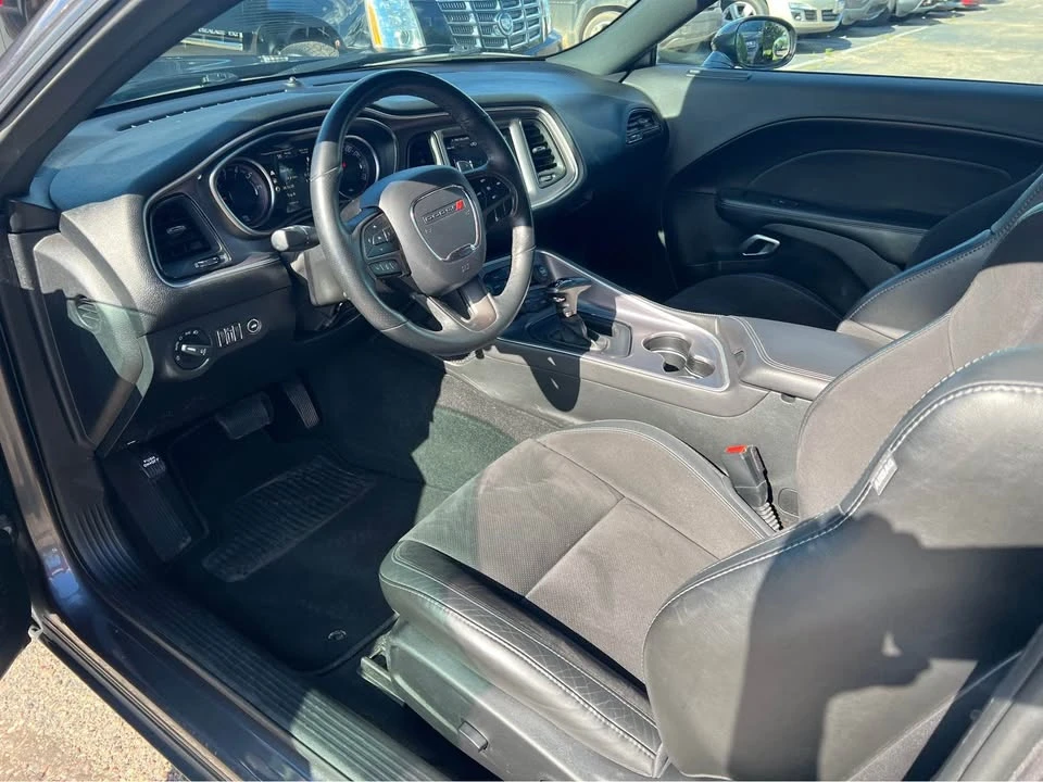 2017 Dodge Challenger 3rd Gen - Image 9 of 20