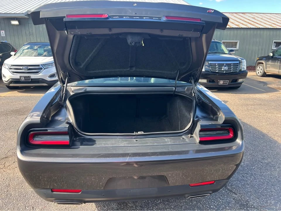 2017 Dodge Challenger 3rd Gen - Image 16 of 20