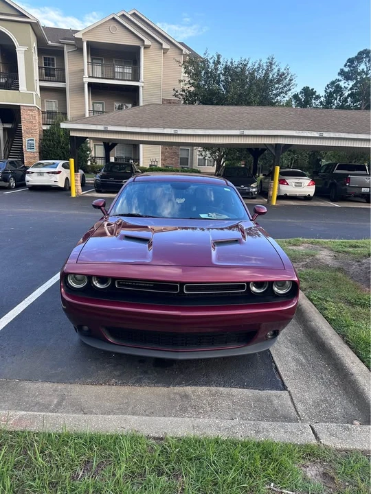2017 Dodge Challenger 3rd Gen - Image 2 of 9