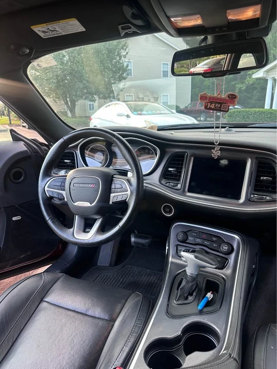 2017 Dodge Challenger 3rd Gen - Image 7 of 9