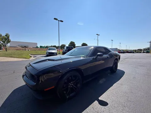 2017 Dodge Challenger GT Coupe 2D