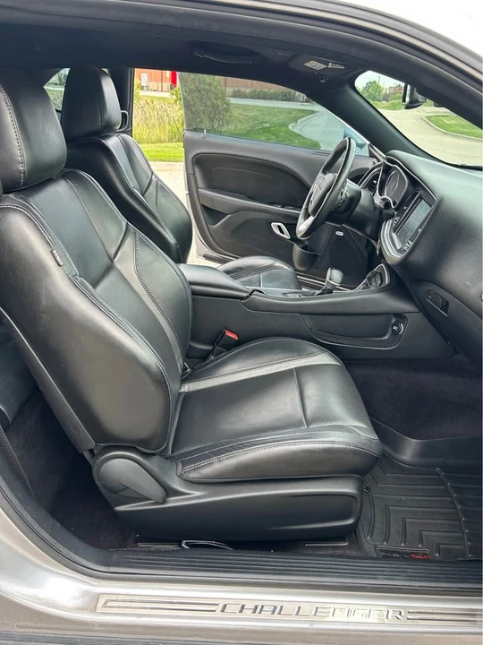 2017 Dodge Challenger 3rd Gen - Image 13 of 14