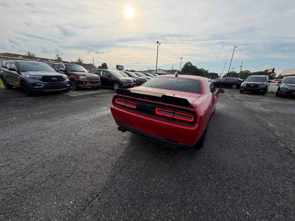 2017 Dodge Challenger 3rd Gen - Image 6 of 16
