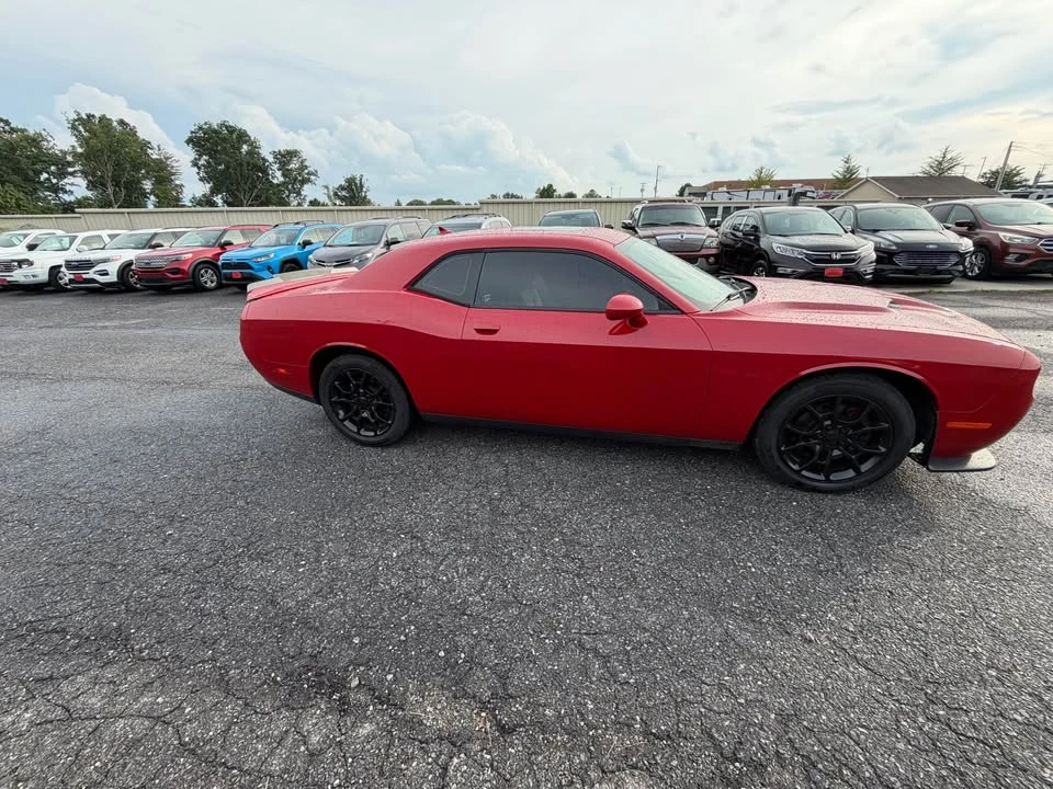 2017 Dodge Challenger 3rd Gen - Image 8 of 16