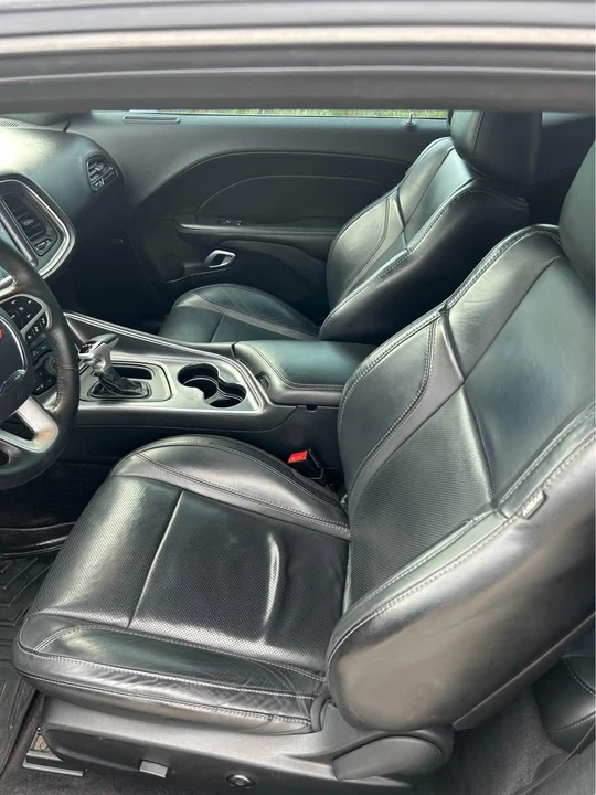 2017 Dodge Challenger 3rd Gen - Image 10 of 14