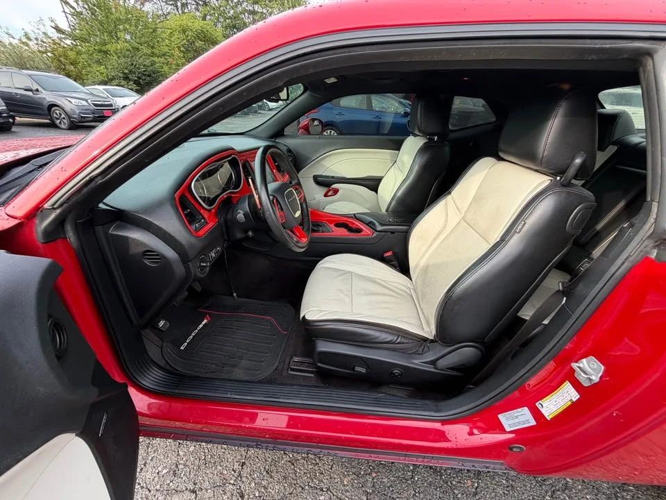 2017 Dodge Challenger 3rd Gen - Image 14 of 16