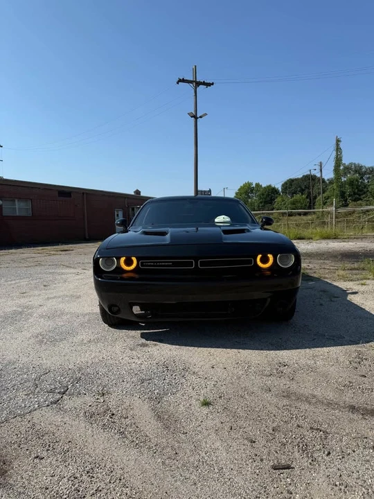 2017 Dodge Challenger 3rd Gen - Image 2 of 19