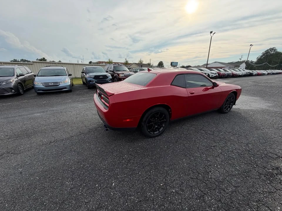 2017 Dodge Challenger 3rd Gen - Image 7 of 16