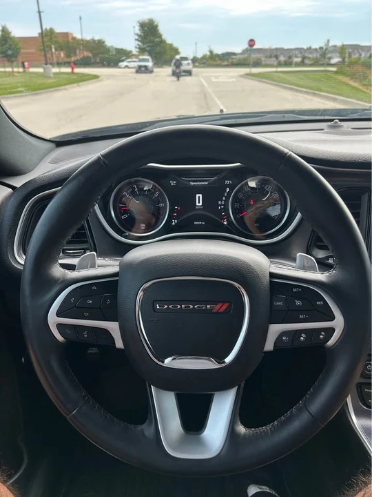 2017 Dodge Challenger 3rd Gen - Image 9 of 14