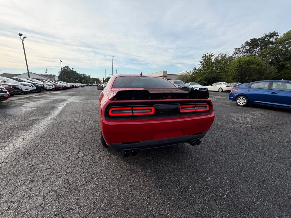 2017 Dodge Challenger 3rd Gen - Image 5 of 16