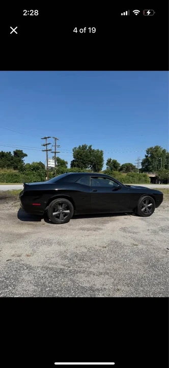 2017 Dodge Challenger 3rd Gen - Image 4 of 13