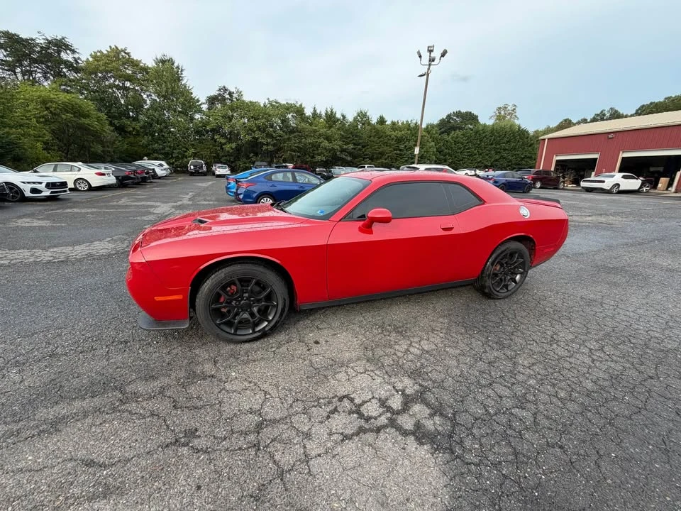 2017 Dodge Challenger 3rd Gen - Image 4 of 16