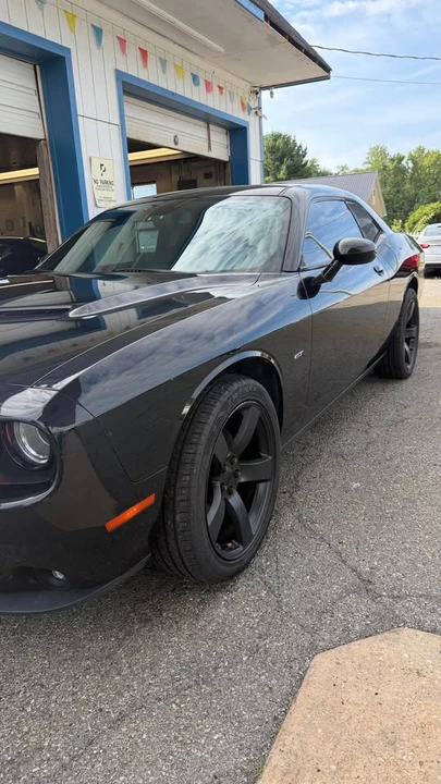2017 Dodge Challenger 3rd Gen - Image 2 of 10
