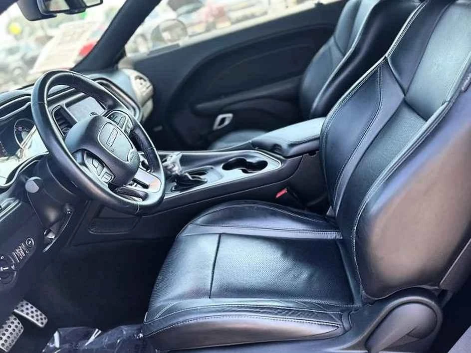 2017 Dodge Challenger 3rd Gen - Image 3 of 6