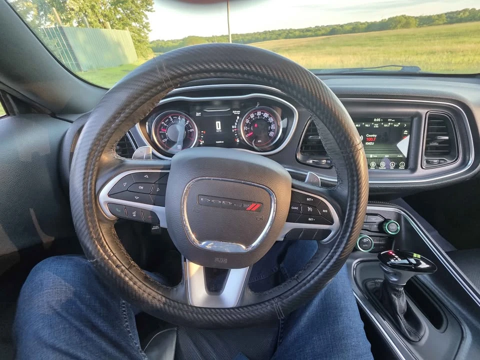 2017 Dodge Challenger 3rd Gen - Image 7 of 8