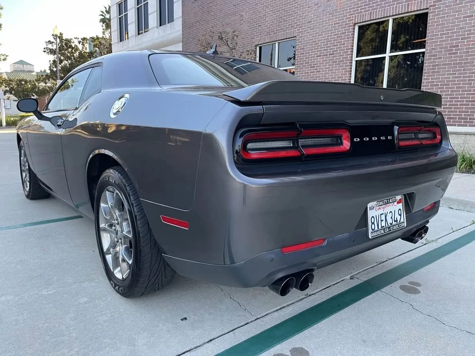 2017 Dodge Challenger 3rd Gen - Image 9 of 15