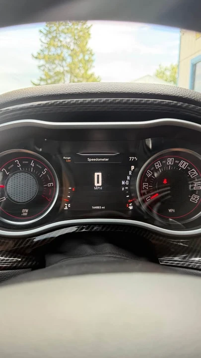 2017 Dodge Challenger 3rd Gen - Image 7 of 10
