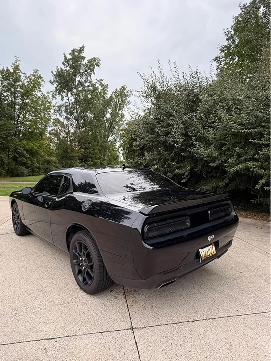 2017 Dodge Challenger 3rd Gen - Image 4 of 12