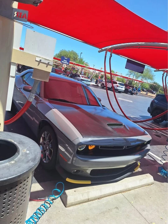 2017 Dodge Challenger 3rd Gen - Image 9 of 10