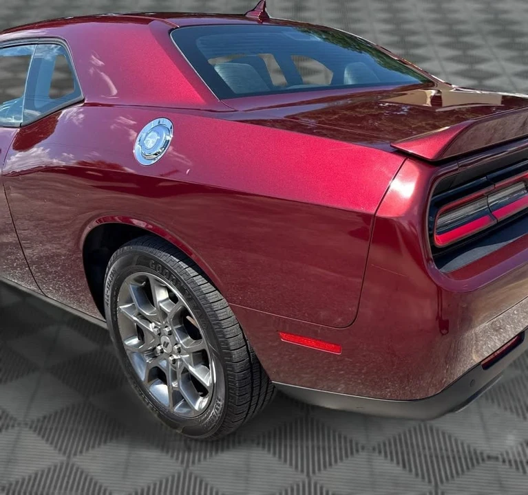 2017 Dodge Challenger 3rd Gen - Image 15 of 20