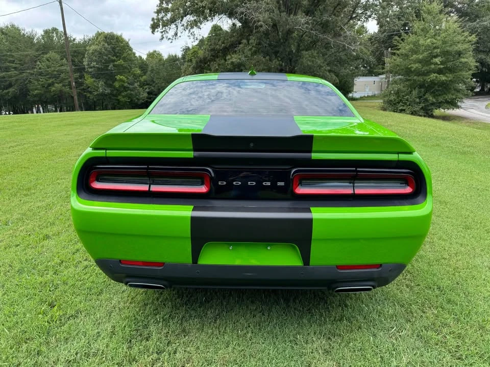 2017 Dodge Challenger 3rd Gen - Image 9 of 16