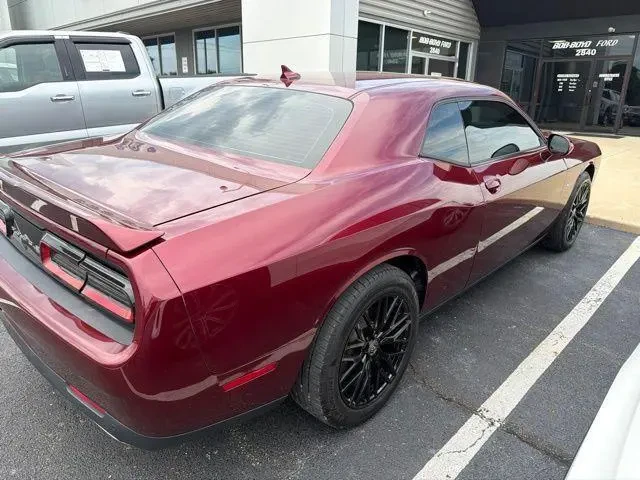 2017 Dodge Challenger 3rd Gen - Image 4 of 9