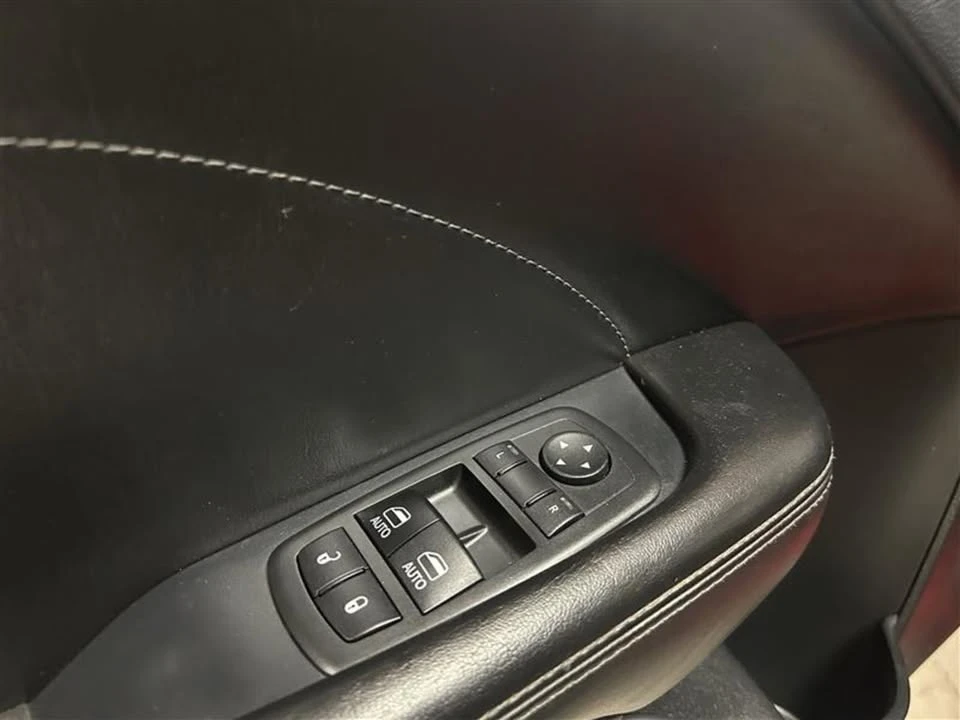 2017 Dodge Challenger 3rd Gen - Image 9 of 20