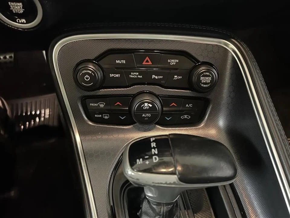 2017 Dodge Challenger 3rd Gen - Image 15 of 20
