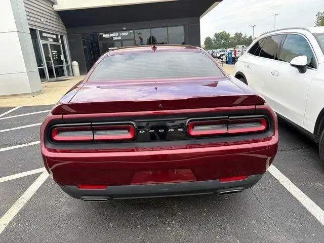 2017 Dodge Challenger 3rd Gen - Image 5 of 9