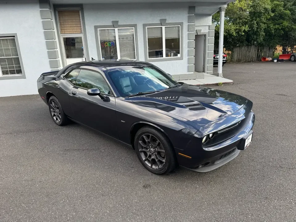 2017 Dodge Challenger 3rd Gen - Image 9 of 20
