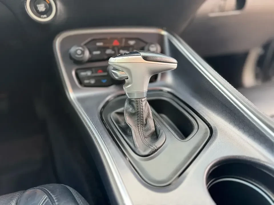 2017 Dodge Challenger 3rd Gen - Image 16 of 20