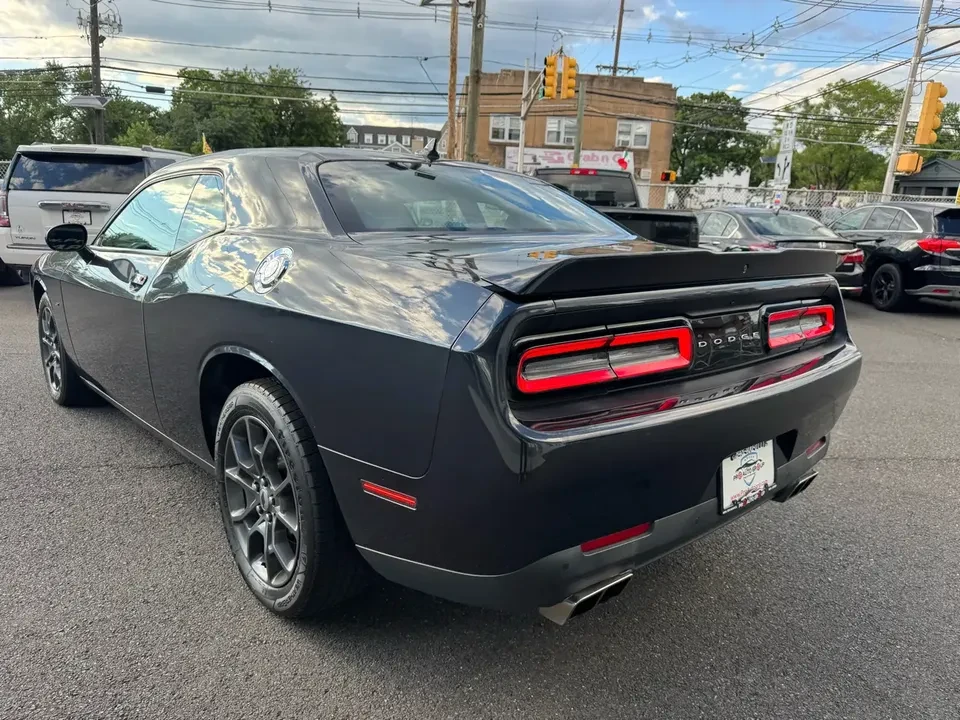 2017 Dodge Challenger 3rd Gen - Image 5 of 20