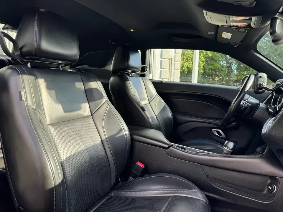 2017 Dodge Challenger 3rd Gen - Image 14 of 20