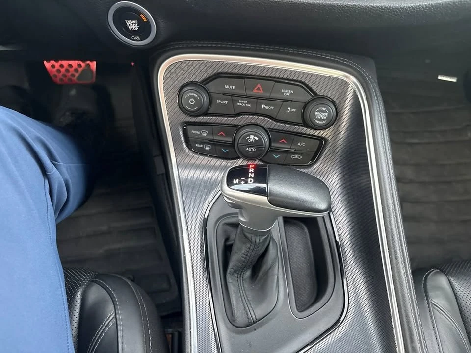 2017 Dodge Challenger 3rd Gen - Image 11 of 12