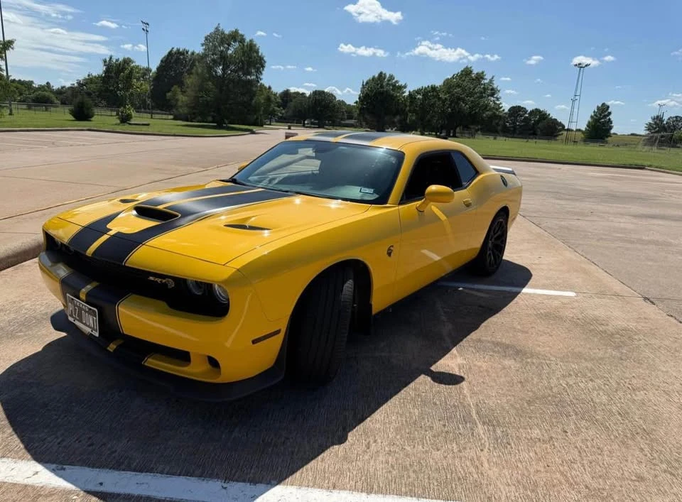 2017 Dodge Challenger SRT Hellcat 3rd Gen - Image 6 of 15