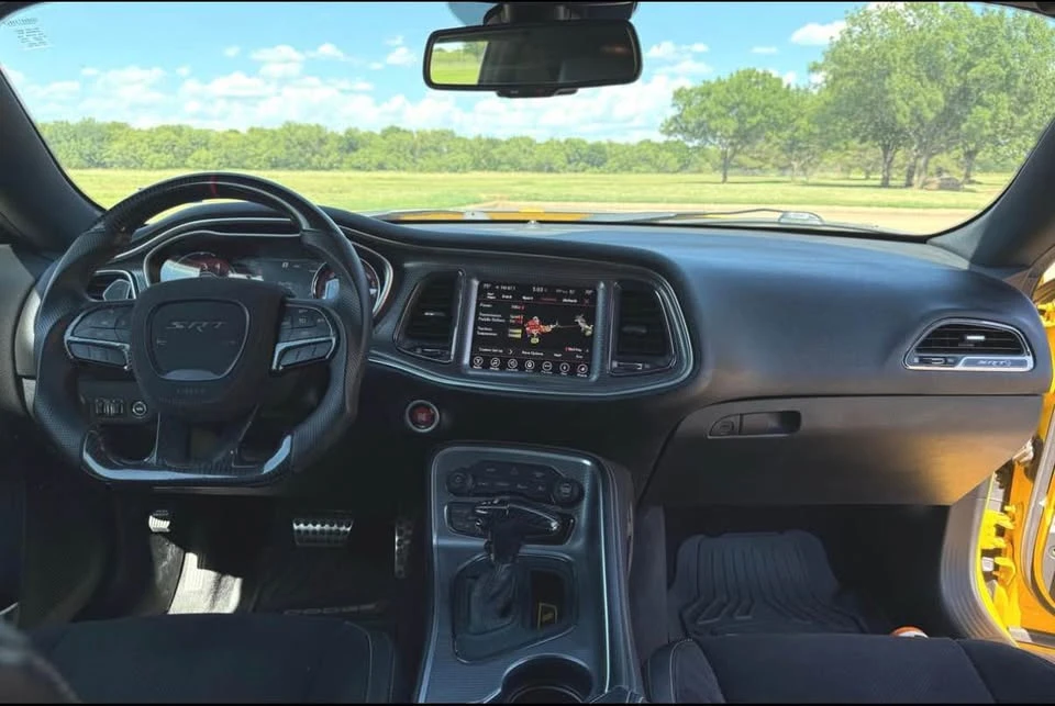 2017 Dodge Challenger SRT Hellcat 3rd Gen - Image 12 of 19
