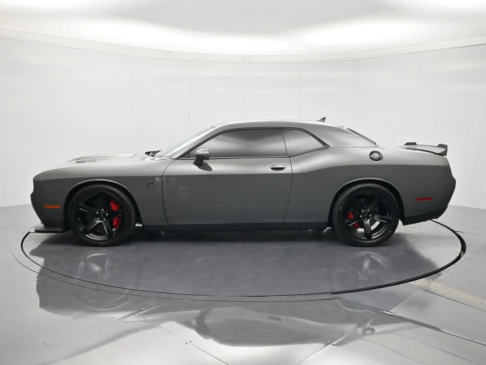 2017 Dodge Challenger SRT Hellcat 3rd Gen - Image 8 of 20