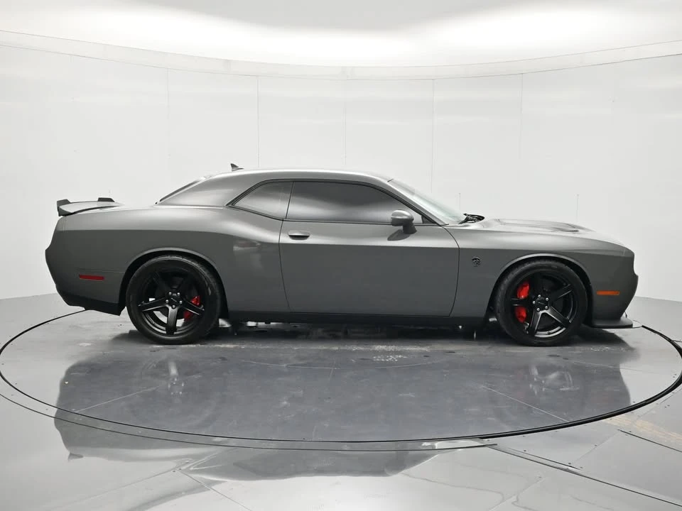 2017 Dodge Challenger SRT Hellcat 3rd Gen - Image 4 of 20