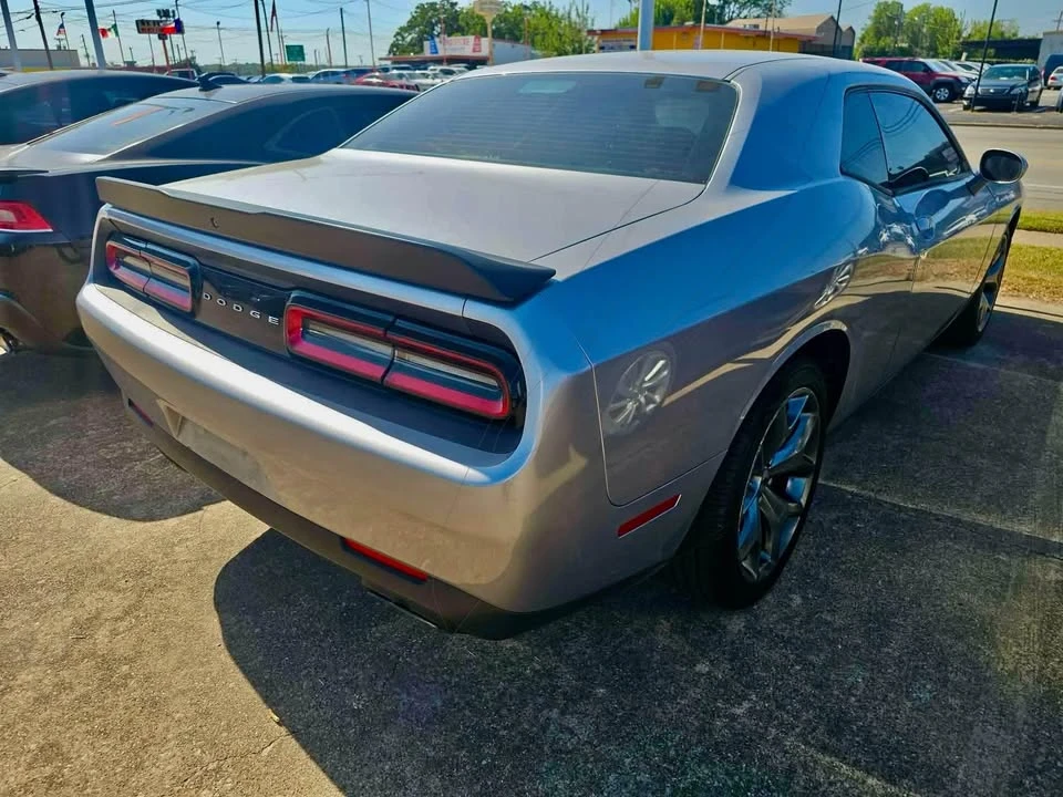 2017 Dodge Challenger 3rd Gen - Image 4 of 4