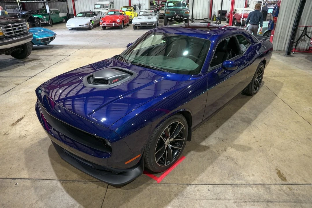 2017 Dodge Challenger 3rd Gen - Image 15 of 31