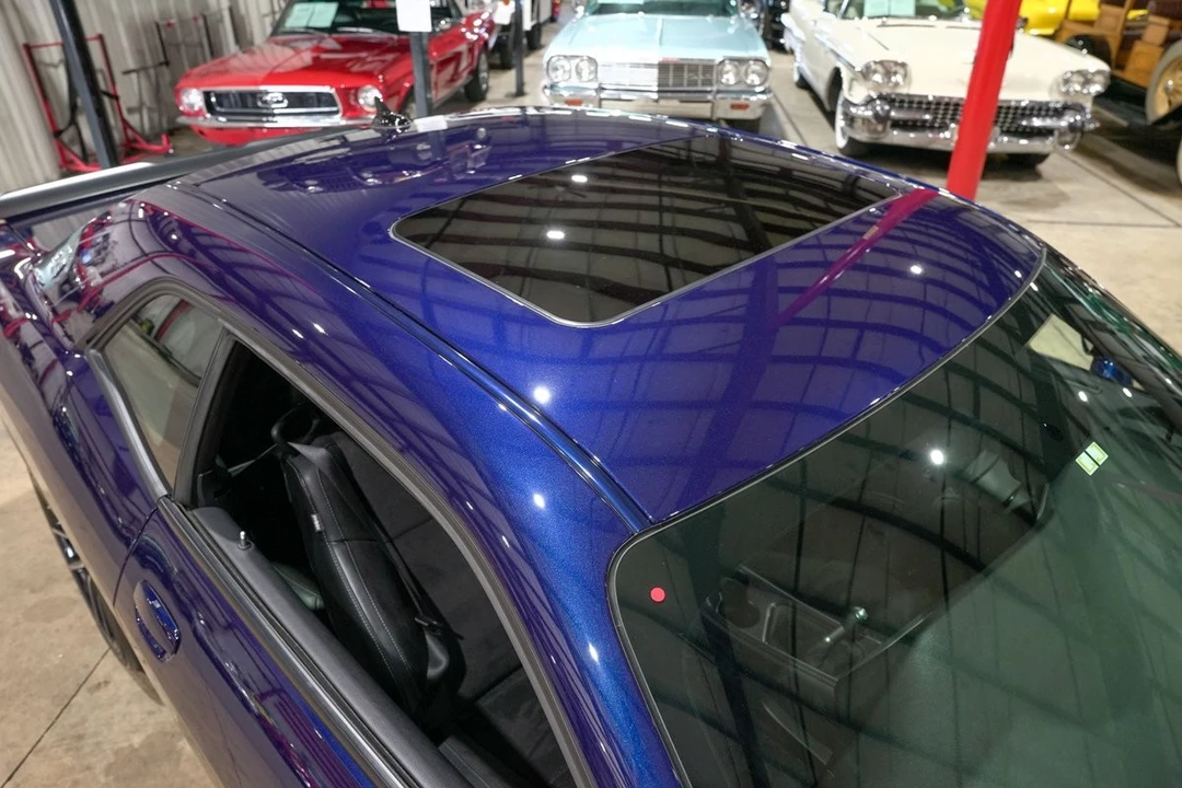 2017 Dodge Challenger 3rd Gen - Image 19 of 31