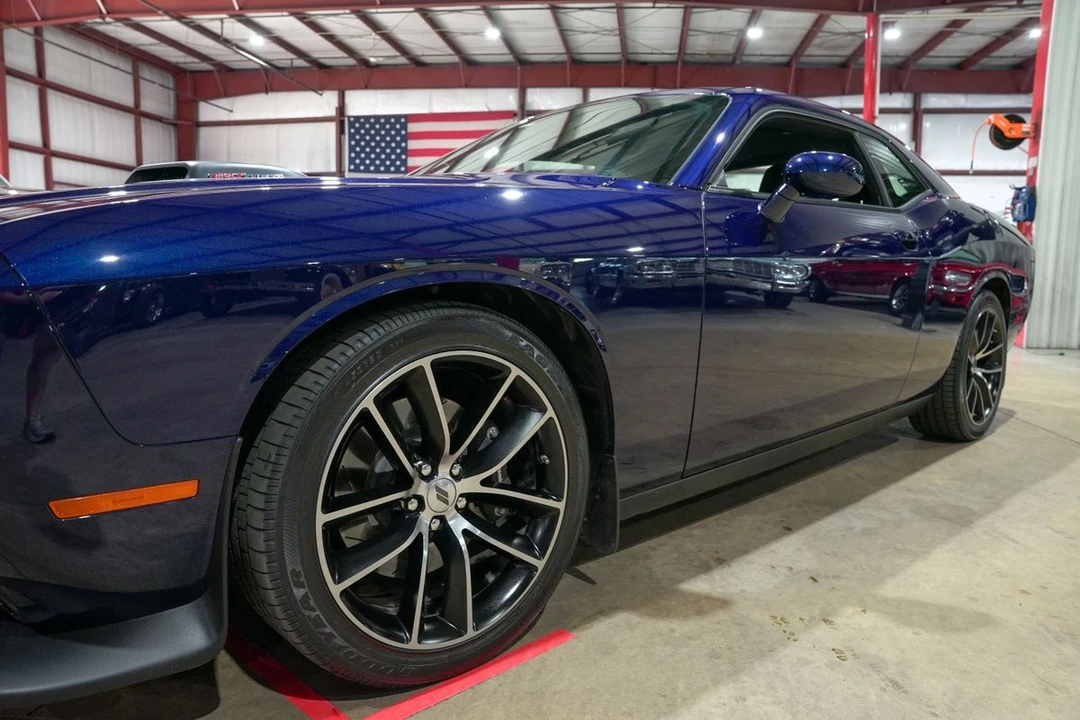 2017 Dodge Challenger 3rd Gen - Image 26 of 31