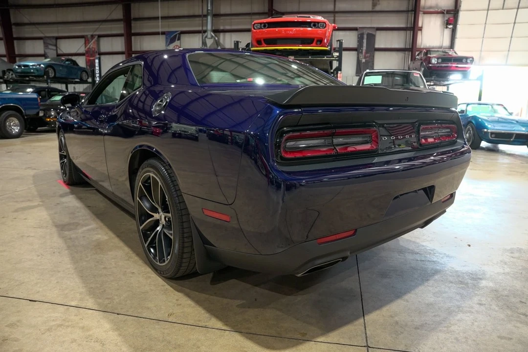 2017 Dodge Challenger 3rd Gen - Image 6 of 31