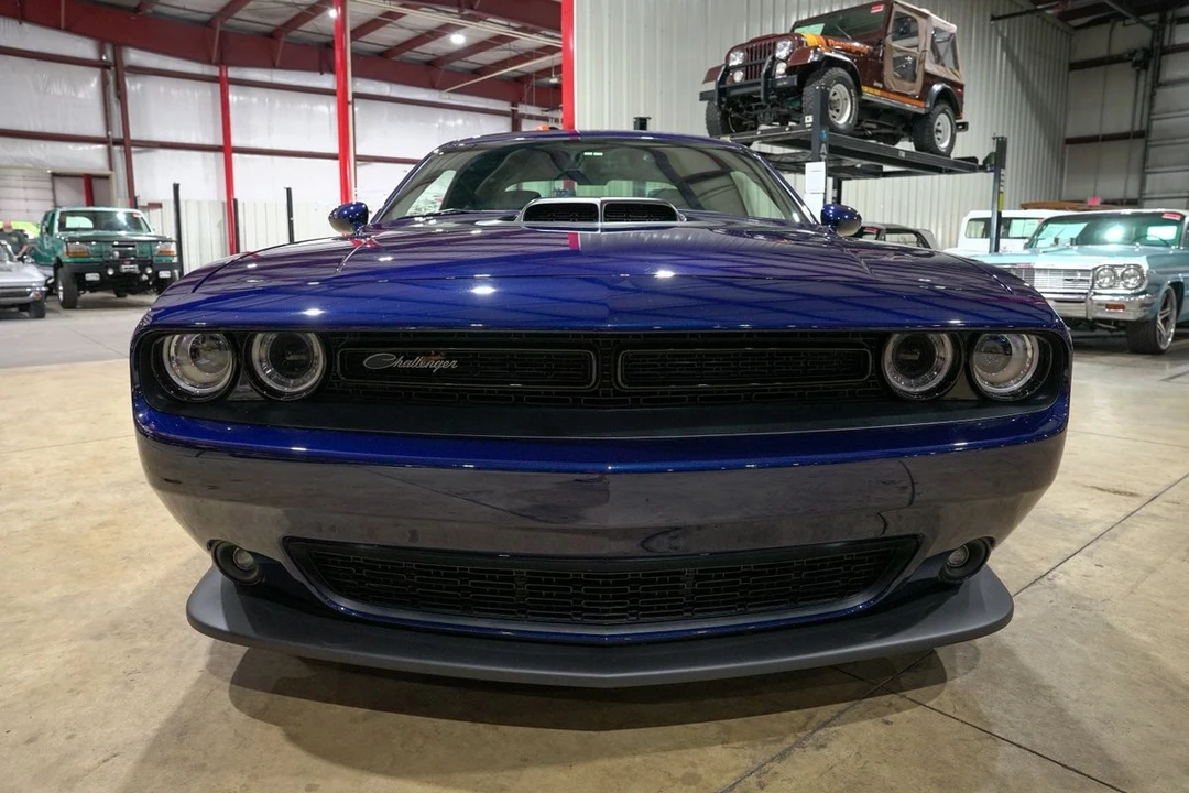2017 Dodge Challenger 3rd Gen - Image 13 of 31