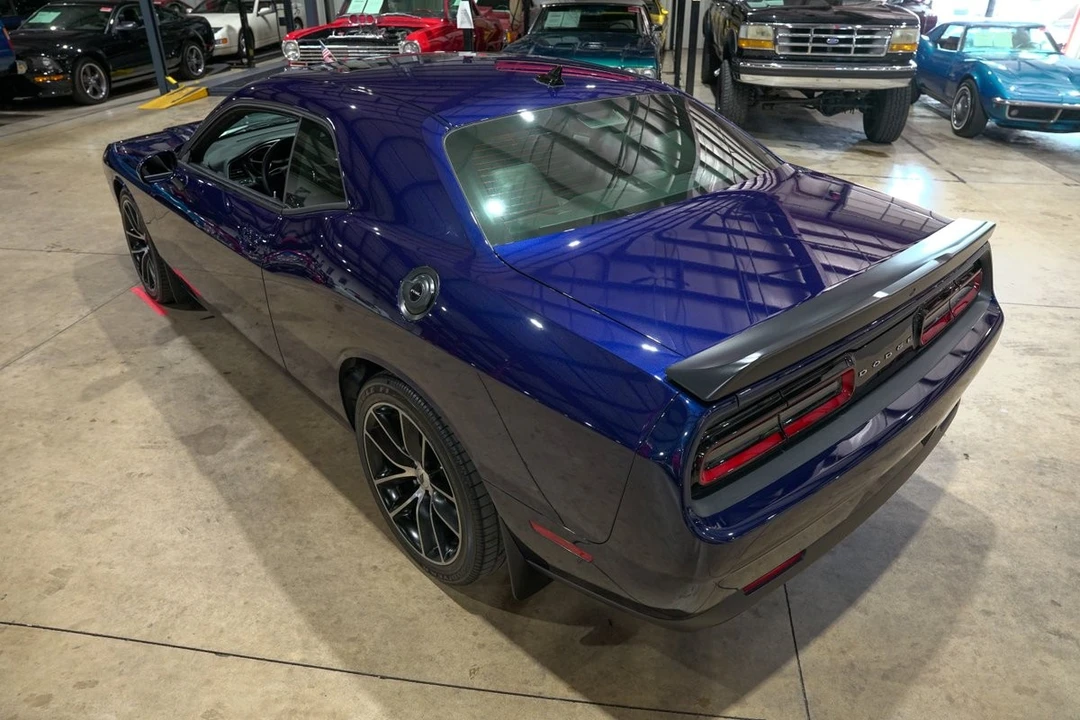 2017 Dodge Challenger 3rd Gen - Image 16 of 31