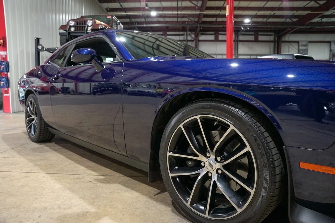 2017 Dodge Challenger 3rd Gen - Image 25 of 31